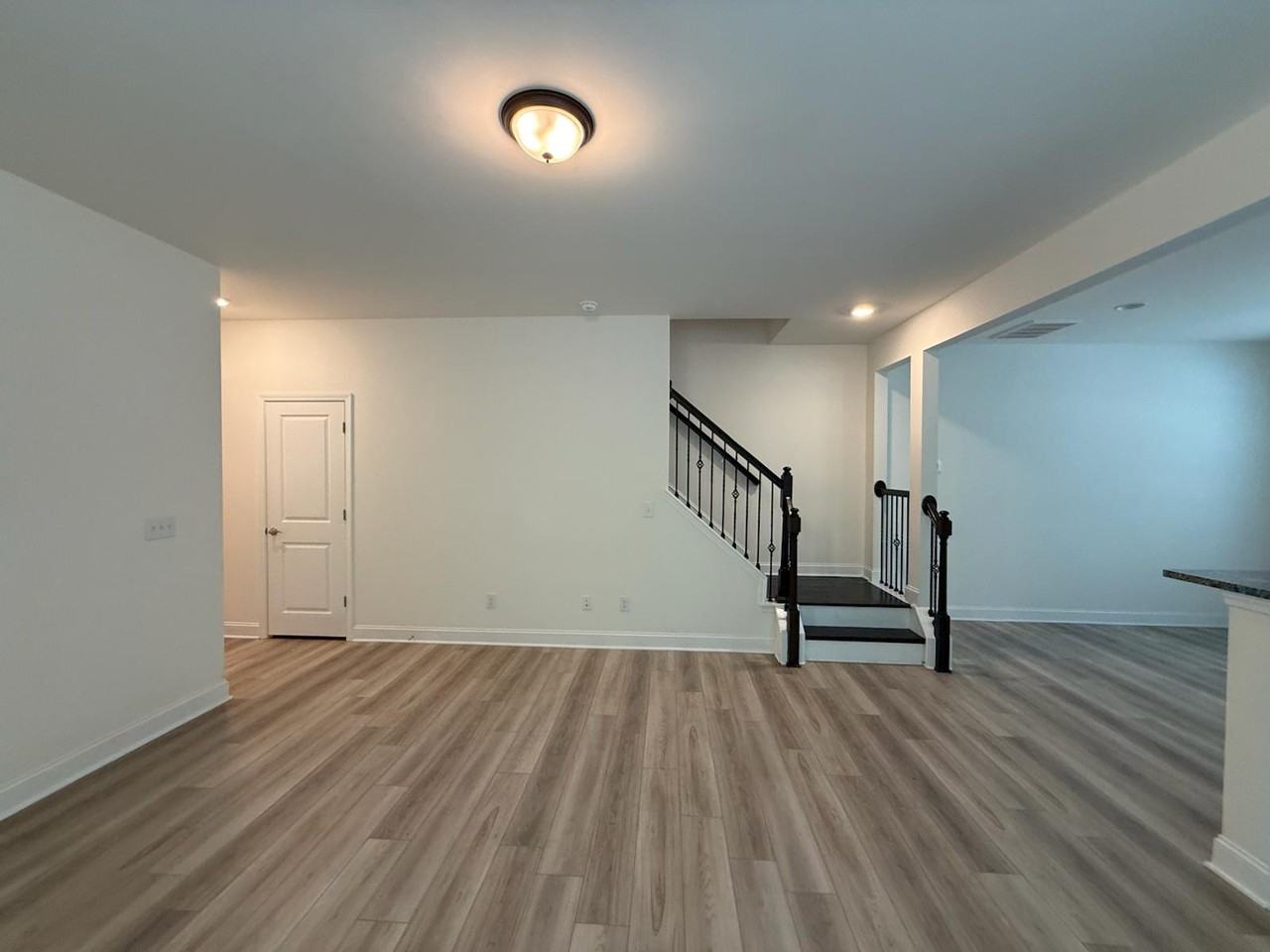 2000 Solana Woods Dr #1 - Photo 6 of 27