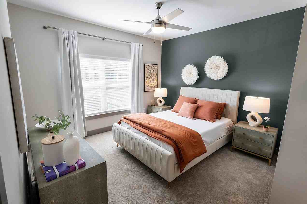 The Perry Residences - Photo 5 of 50