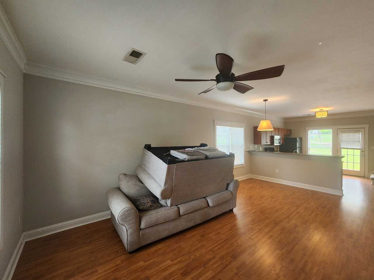 2240 Lakeside Dr #3 - Photo 4 of 19