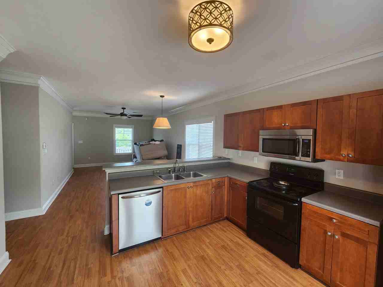 2240 Lakeside Dr #3 - Photo 7 of 19