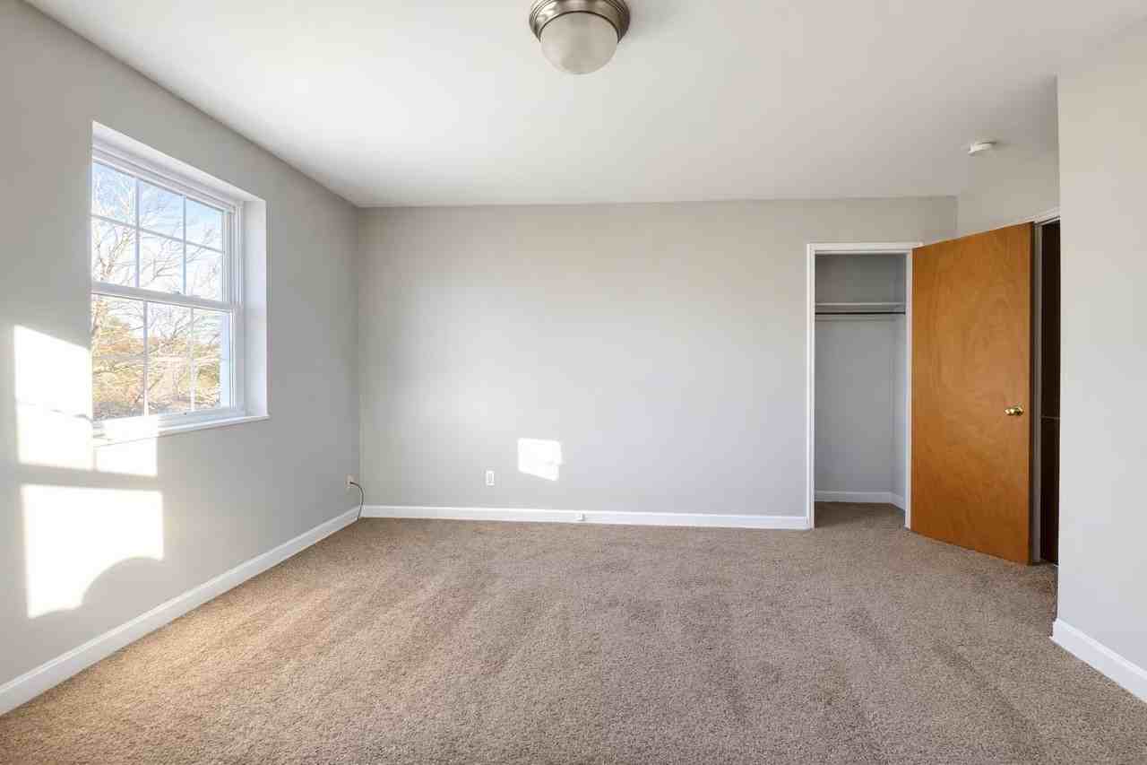 261 SOUTH WINEBIDDLE STREETAPT 25 #261-25 - Photo 5 of 8