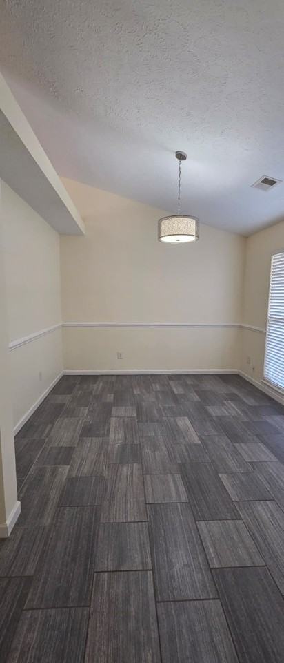 1071 Rambling Brook Rd #1 - Photo 6 of 26