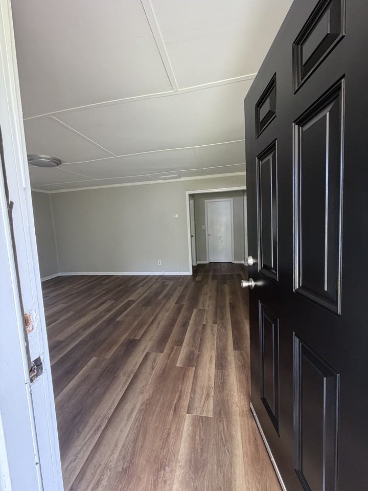 1310 Colony Rd #A - Photo 2 of 18
