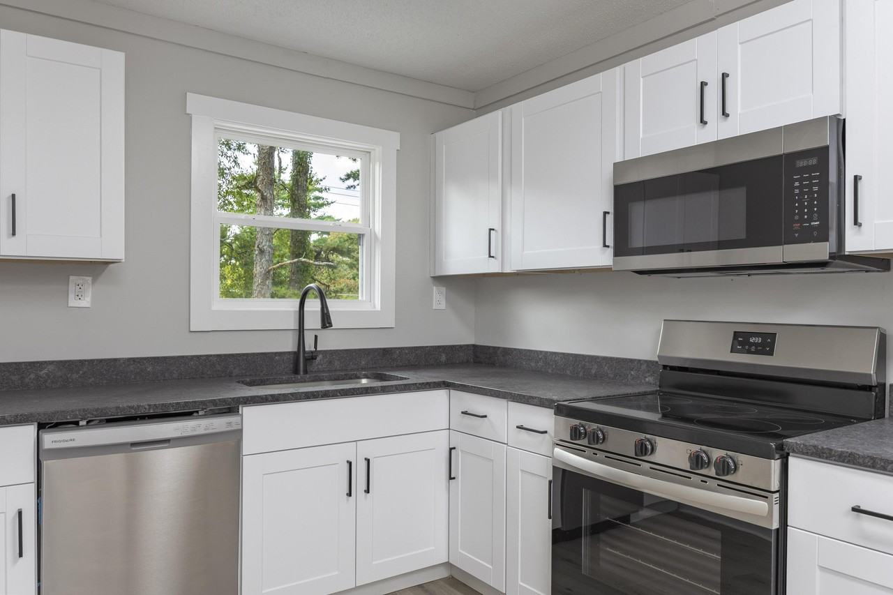 932 Hurtt Rd #A - Photo 7 of 20