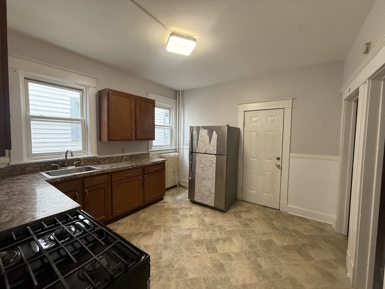 635 Myrtle Ave #1 - Photo 2 of 10