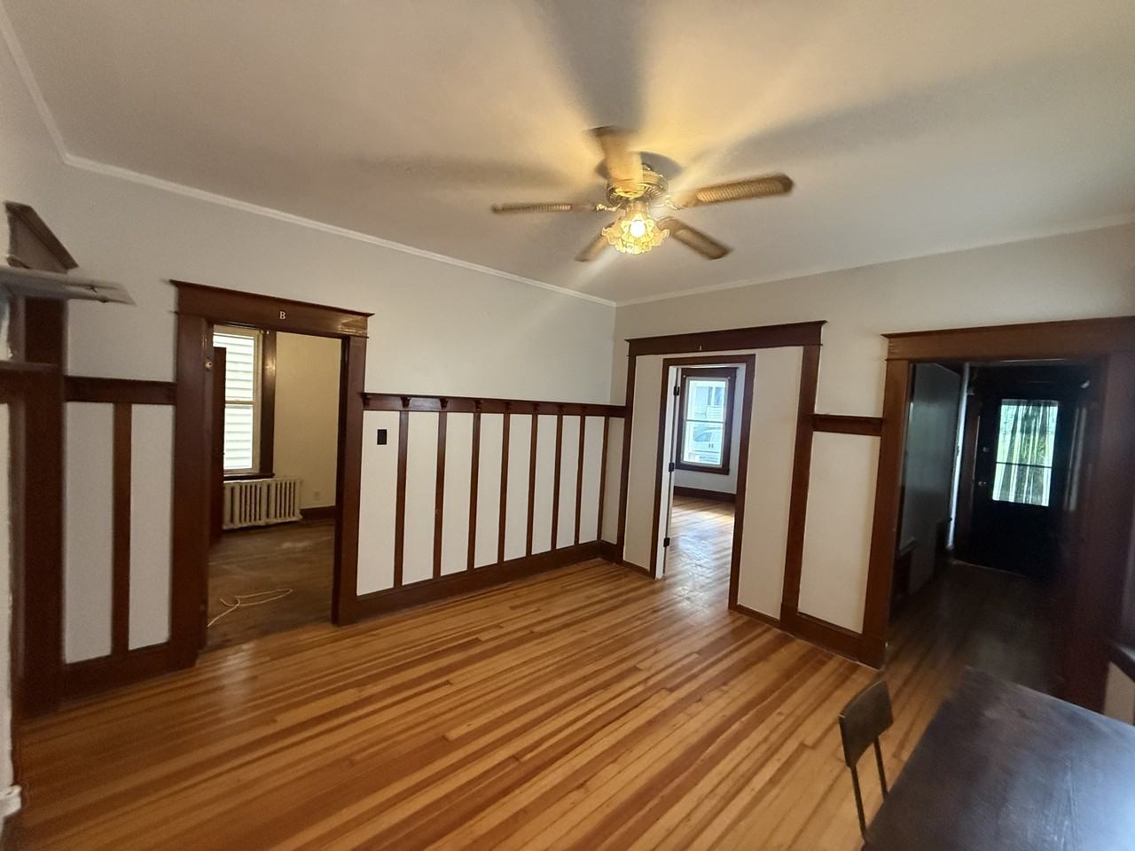 635 Myrtle Ave #1 - Photo 3 of 10