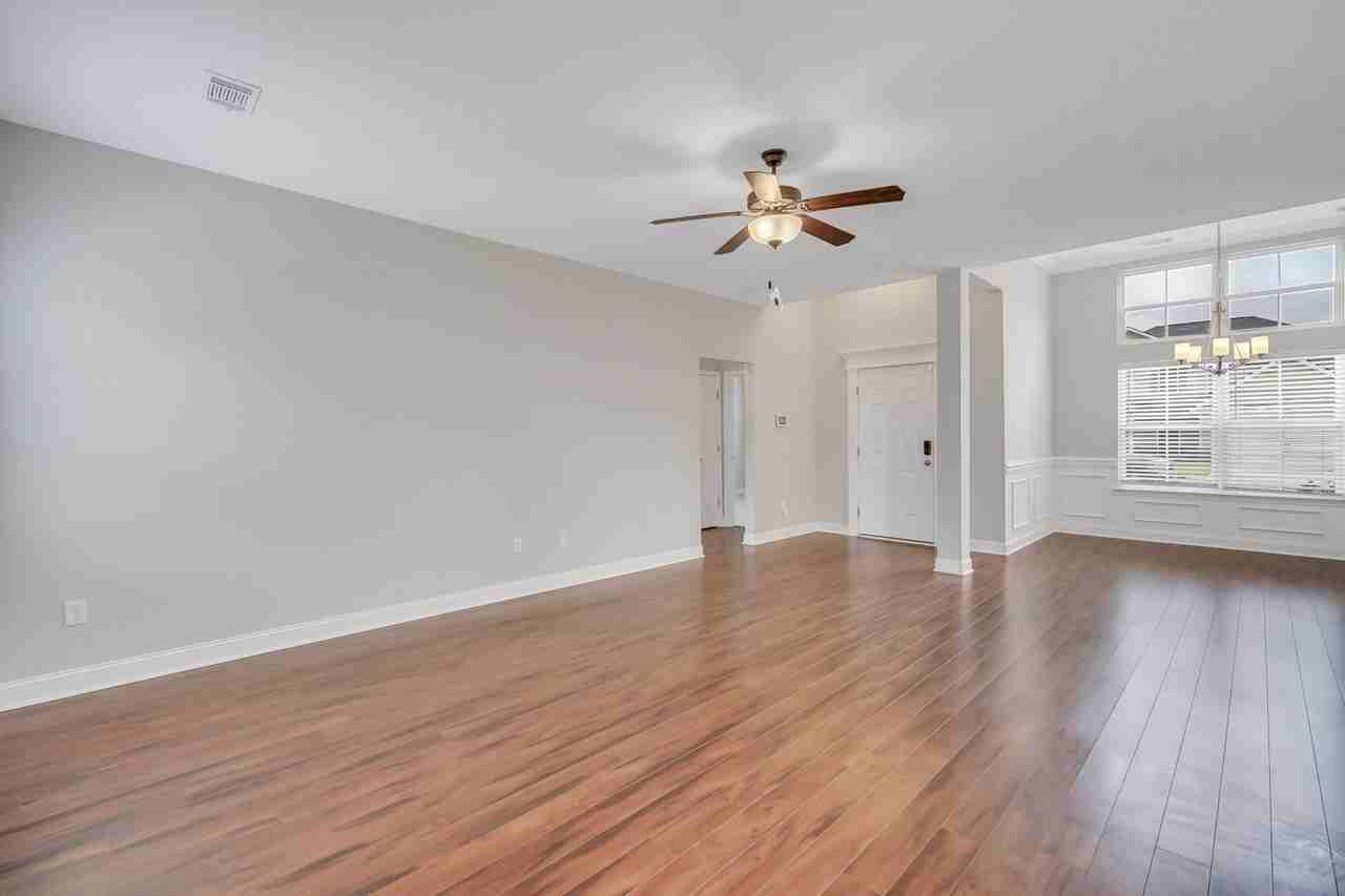 486 Thorp Cir #1 - Photo 3 of 48