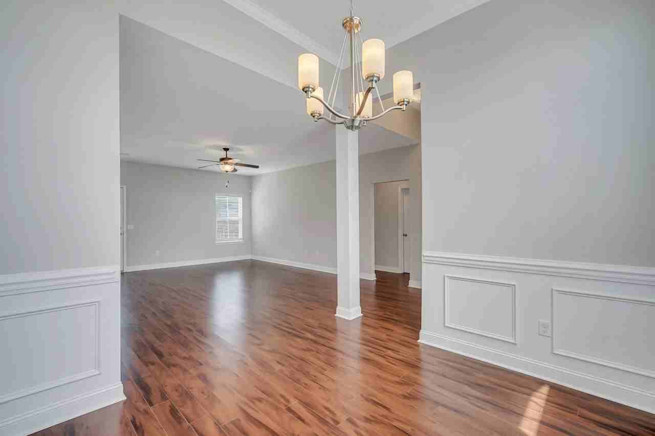 486 Thorp Cir #1 - Photo 7 of 48