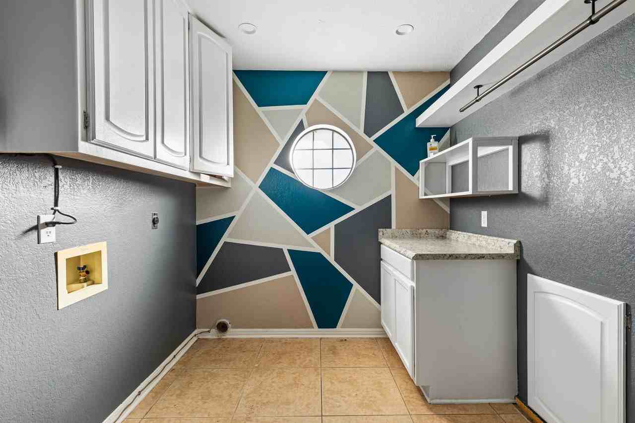 412 Meadow Mountain Dr #1 - Photo 6 of 12