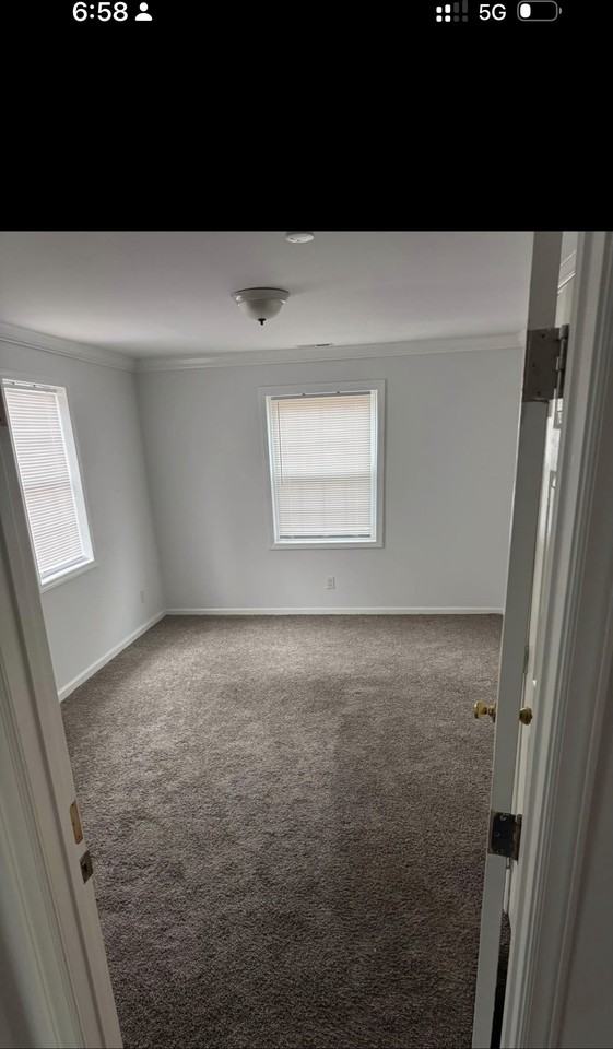 230 Plymouth Ave #1 - Photo 5 of 6