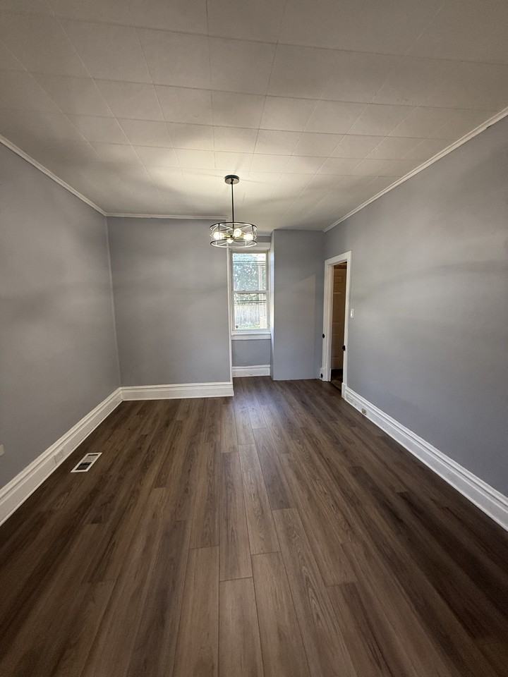 3161 N 6th St #1 - Photo 4 of 15
