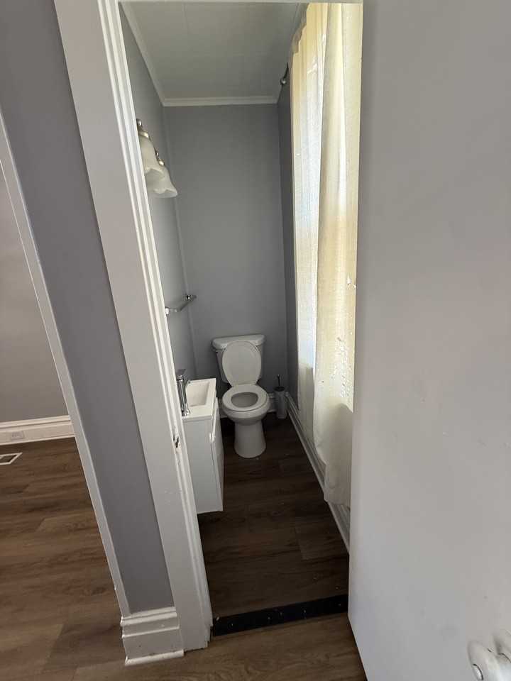 3161 N 6th St #1 - Photo 5 of 15