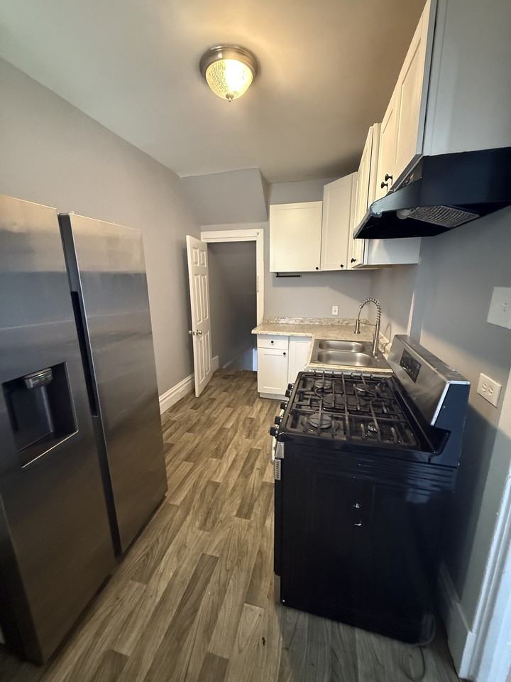 3161 N 6th St #1 - Photo 7 of 15
