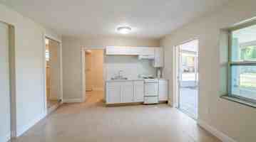 featured image of 10598 106th Ave #2