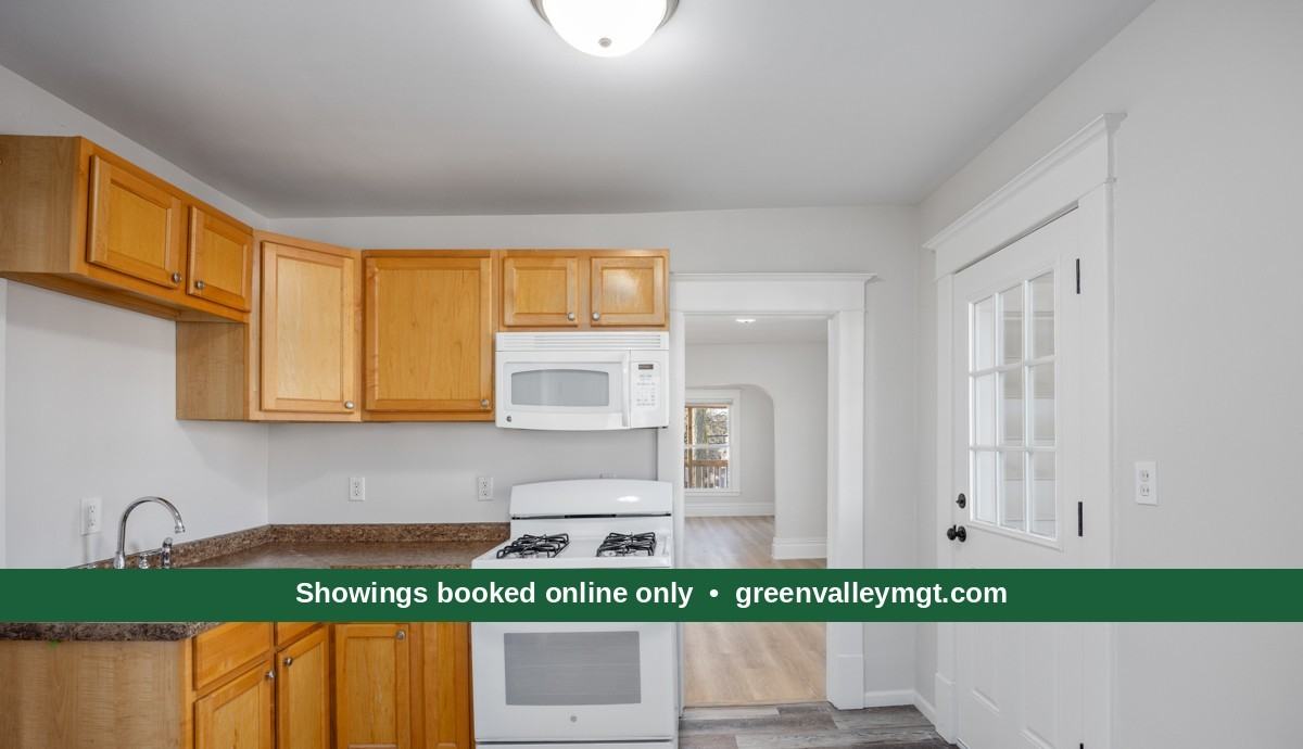 743 Crosby St Nw #2 - Photo 7 of 21