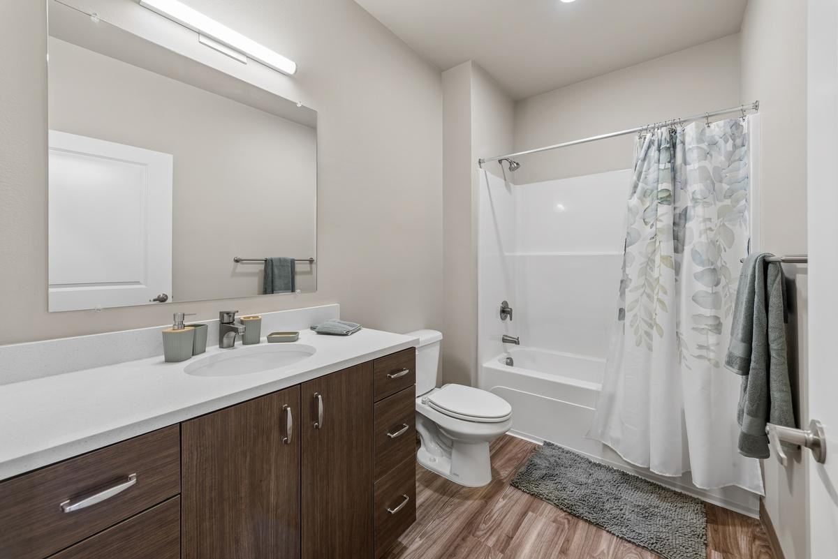 4040 Hayesville Dr Ne - Photo 3 of 18