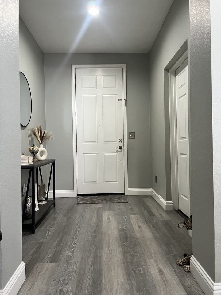 1842 Boardwalk Dr #1 - Photo 4 of 21