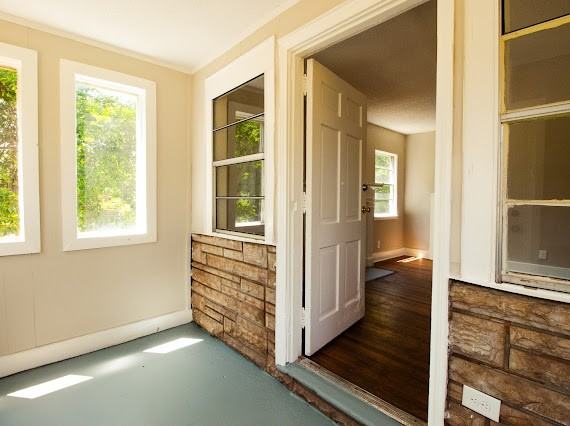 608 40th Pl #1 - Photo 2 of 8