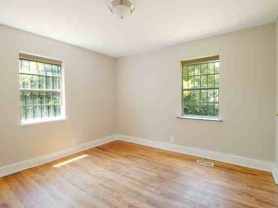 608 40th Pl #1 - Photo 5 of 8