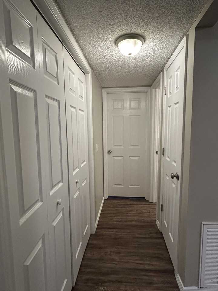221 Brooke Lynn Dr #B - Photo 7 of 9