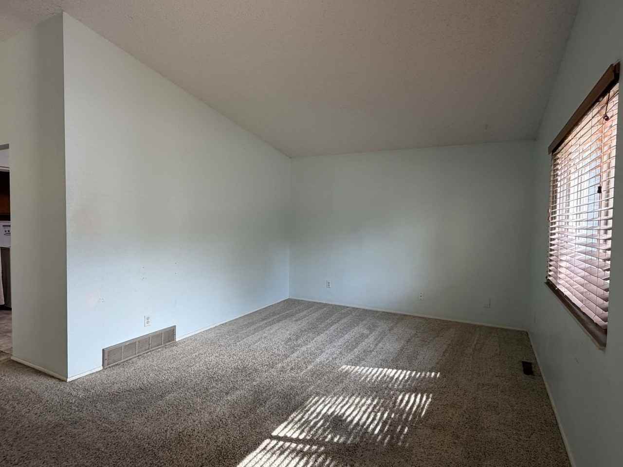 1800 Corriedale Dr - Photo 3 of 16