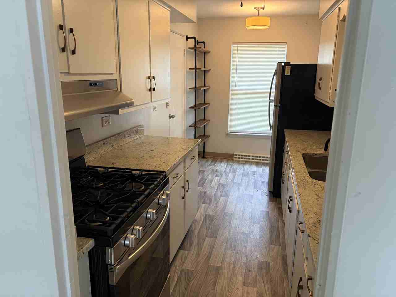 35 E North Ave #35-1 - Photo 4 of 12