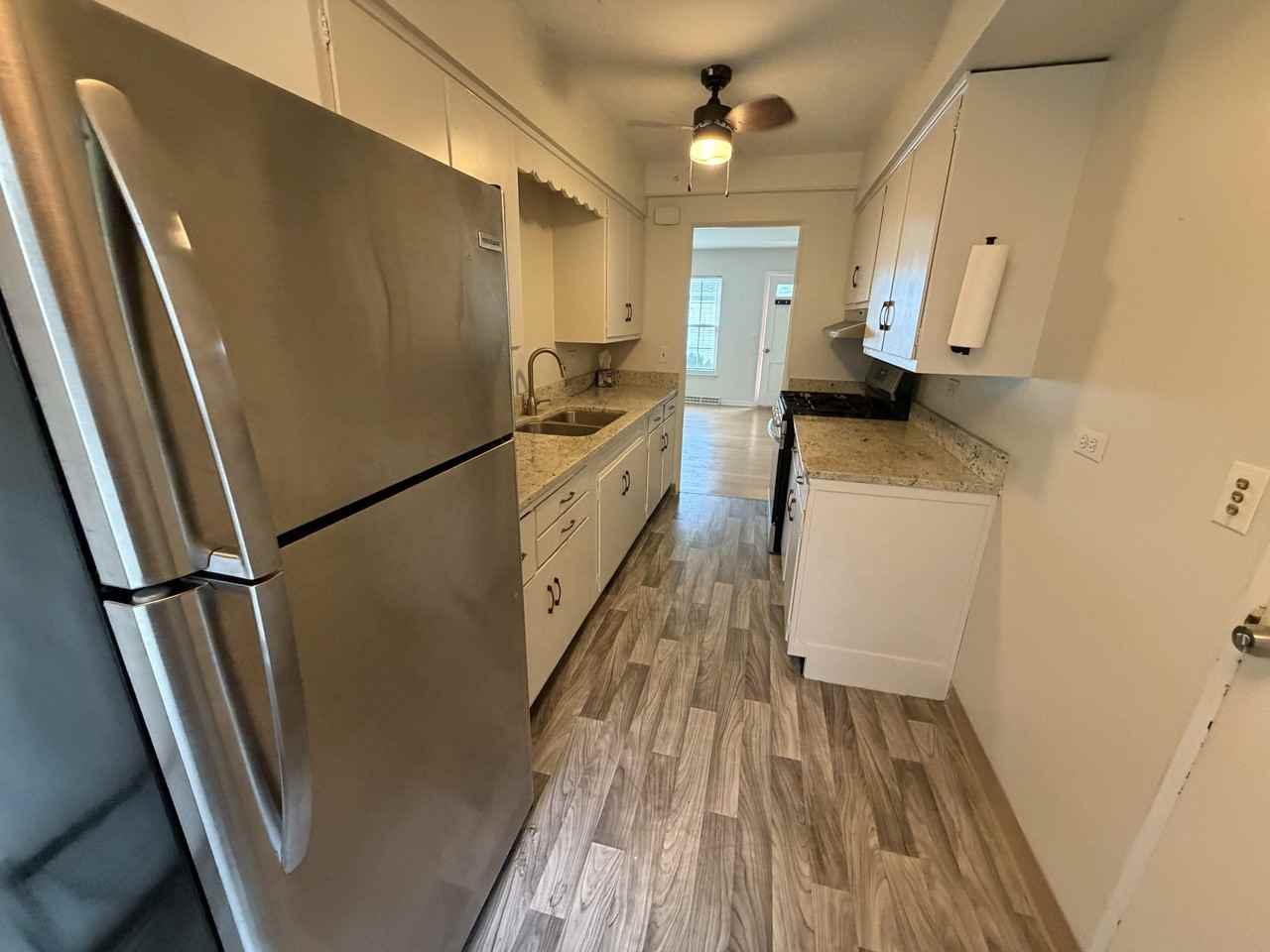 35 E North Ave #35-1 - Photo 6 of 12