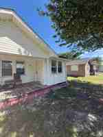 featured image of 306 Bell St #B
