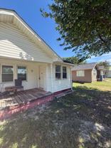 306 Bell St #B - Photo 1 of 1