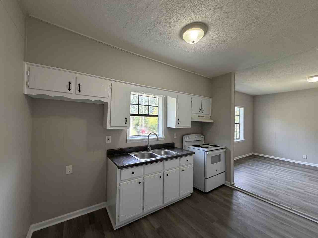 5402 Avenue D #1 - Photo 3 of 8