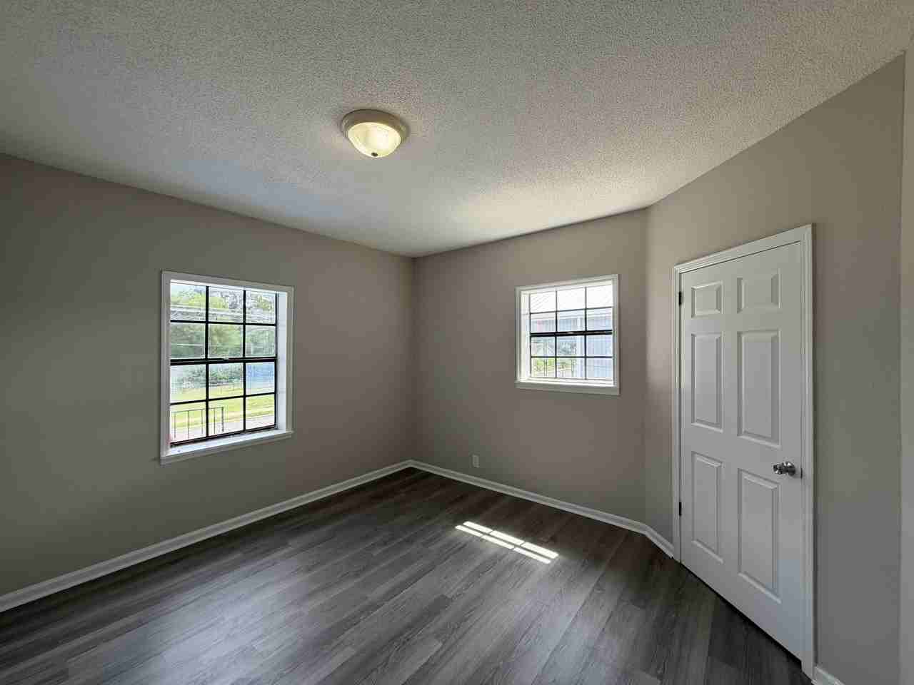 5402 Avenue D #1 - Photo 5 of 8