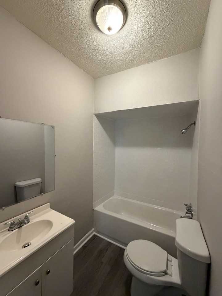 5402 Avenue D #1 - Photo 7 of 8