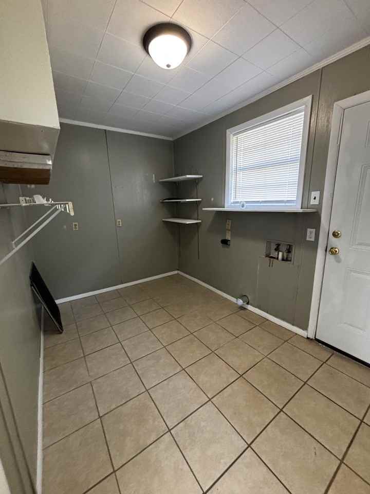 773 Shuman St #1 - Photo 7 of 12