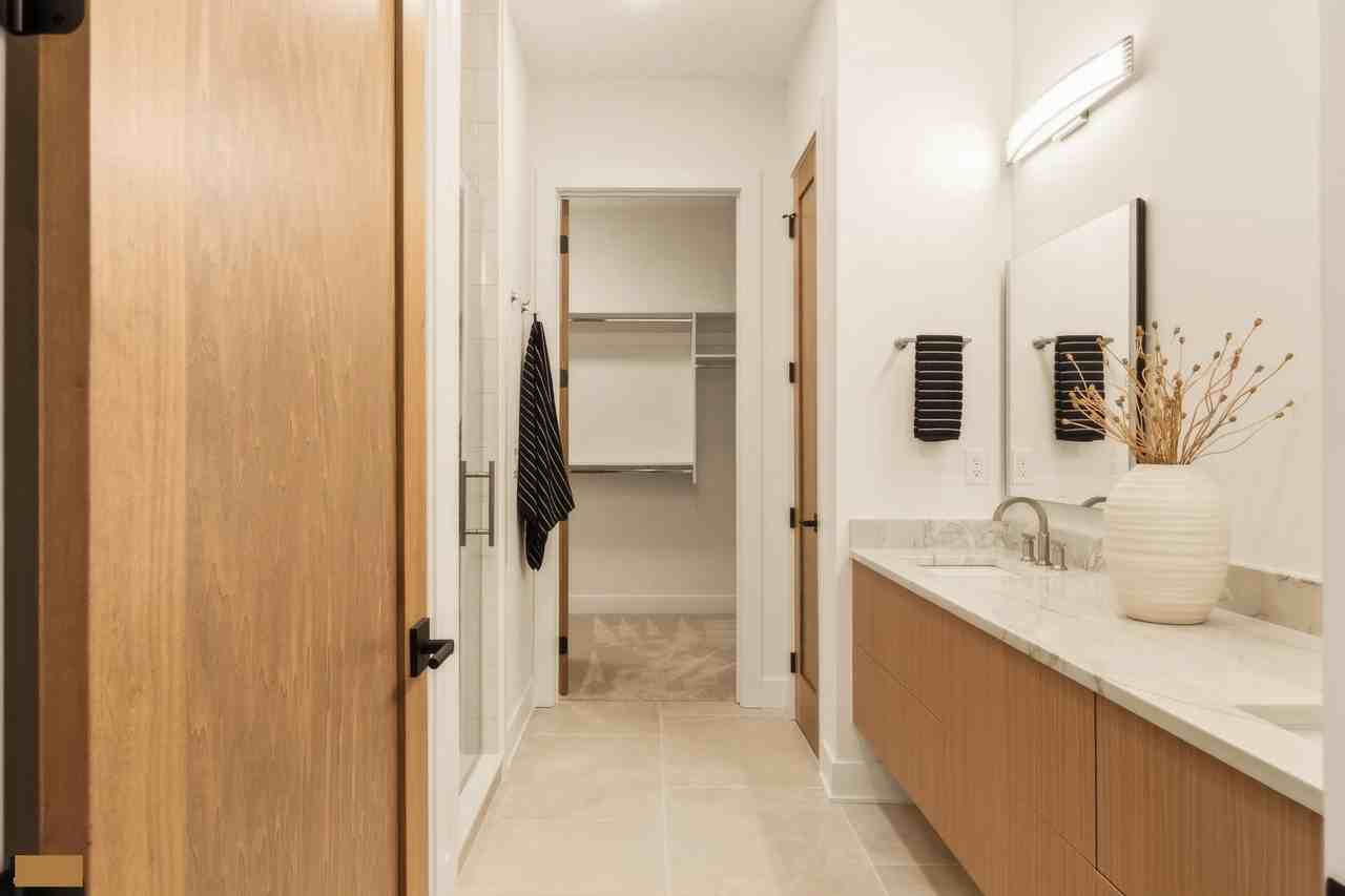 728 Pawnee Road - 200Unit 200 #200 - Photo 7 of 17