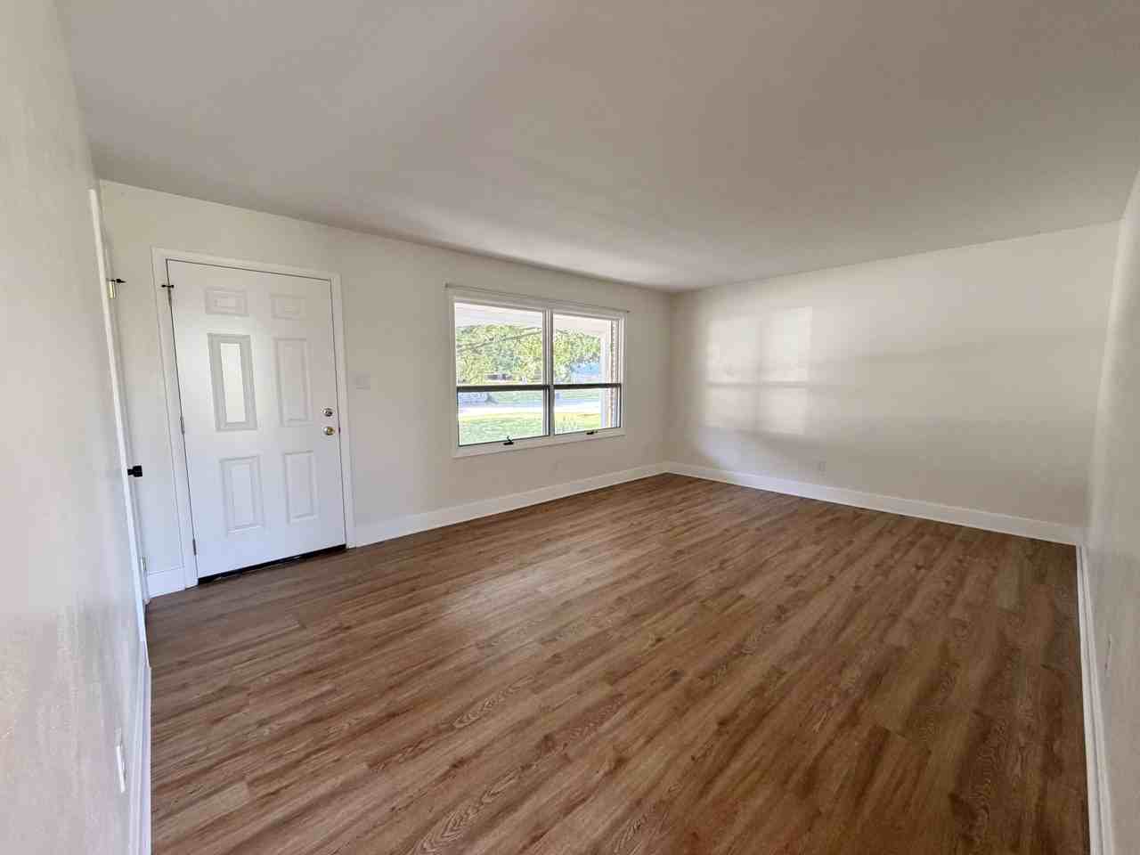 10087 Red Maple Ln #2 - Photo 4 of 18