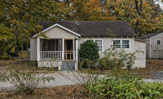featured image of 4880 Hale Rd