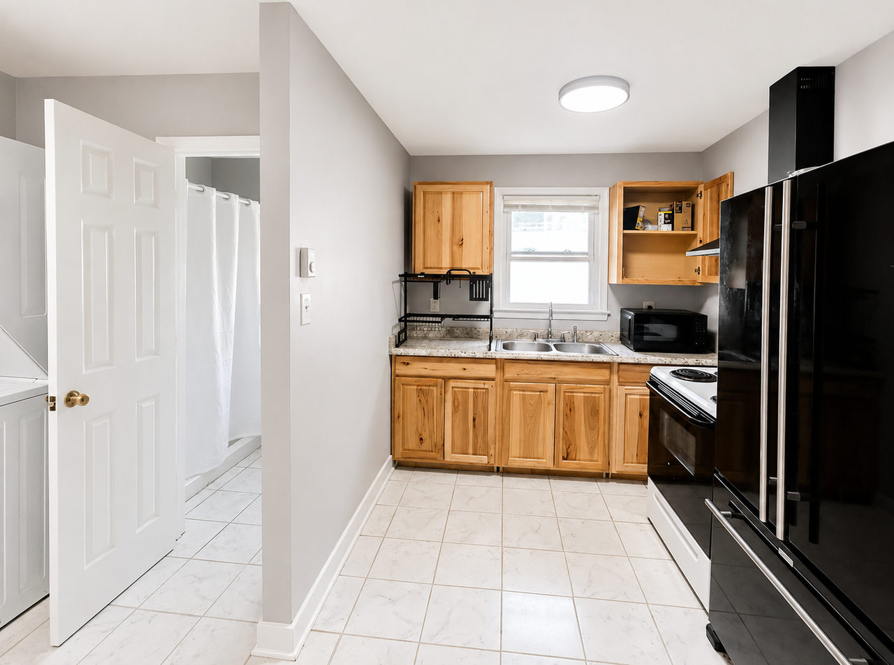 1045 6th St #1 - Photo 5 of 11