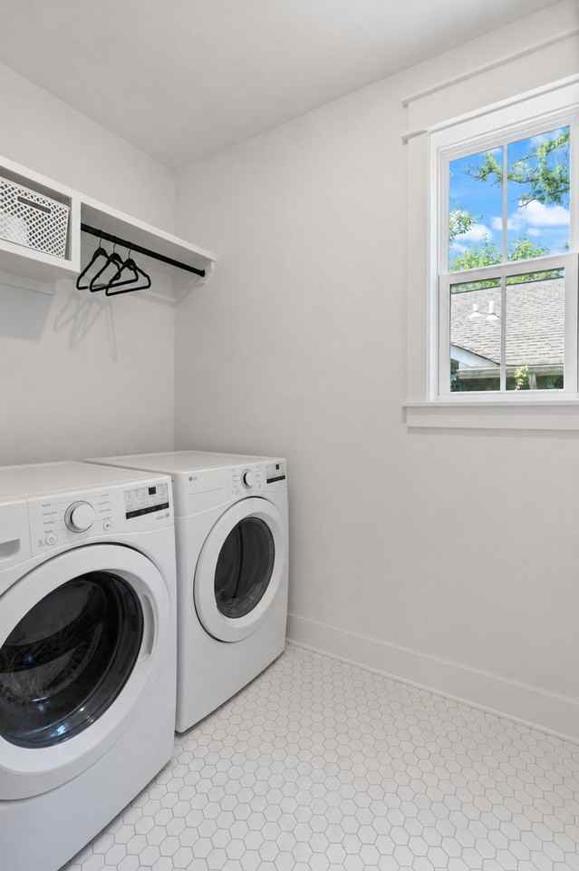 323 Whitsett Rd #1 - Photo 4 of 13