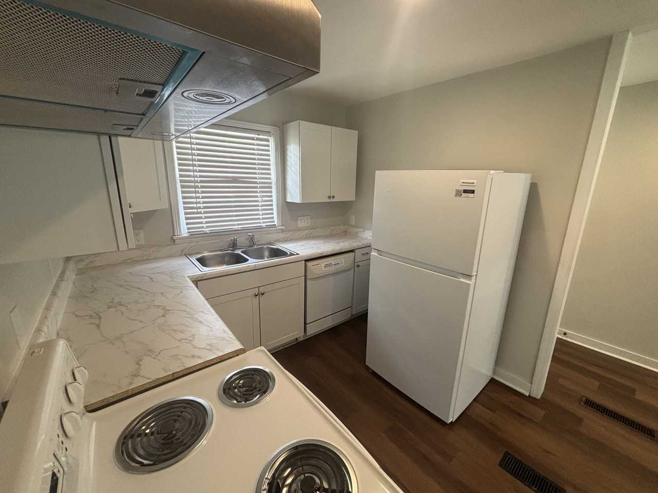 312 Orange Cir #1 - Photo 5 of 20