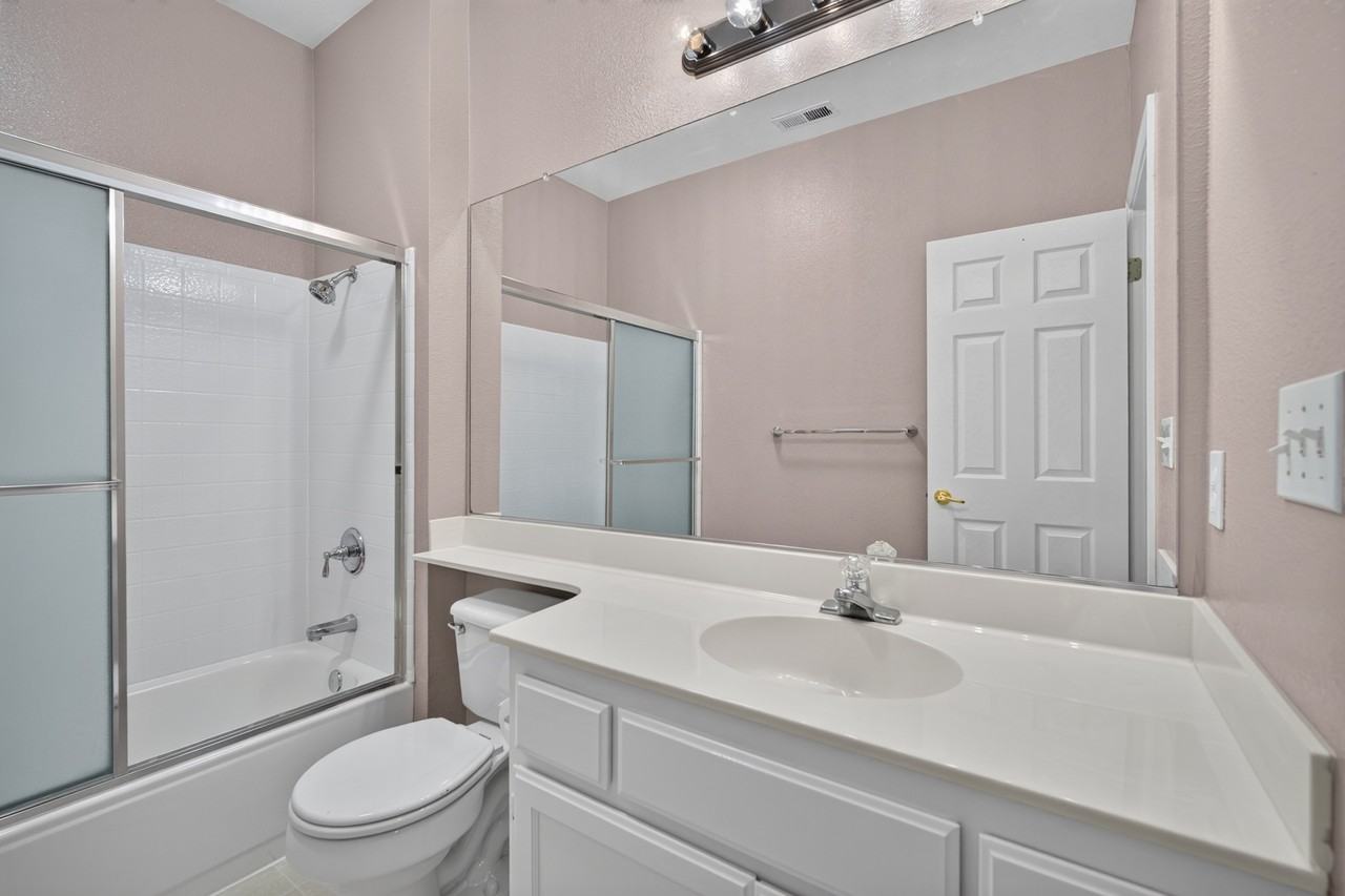 3721 Jasmine Cir #1 - Photo 7 of 9
