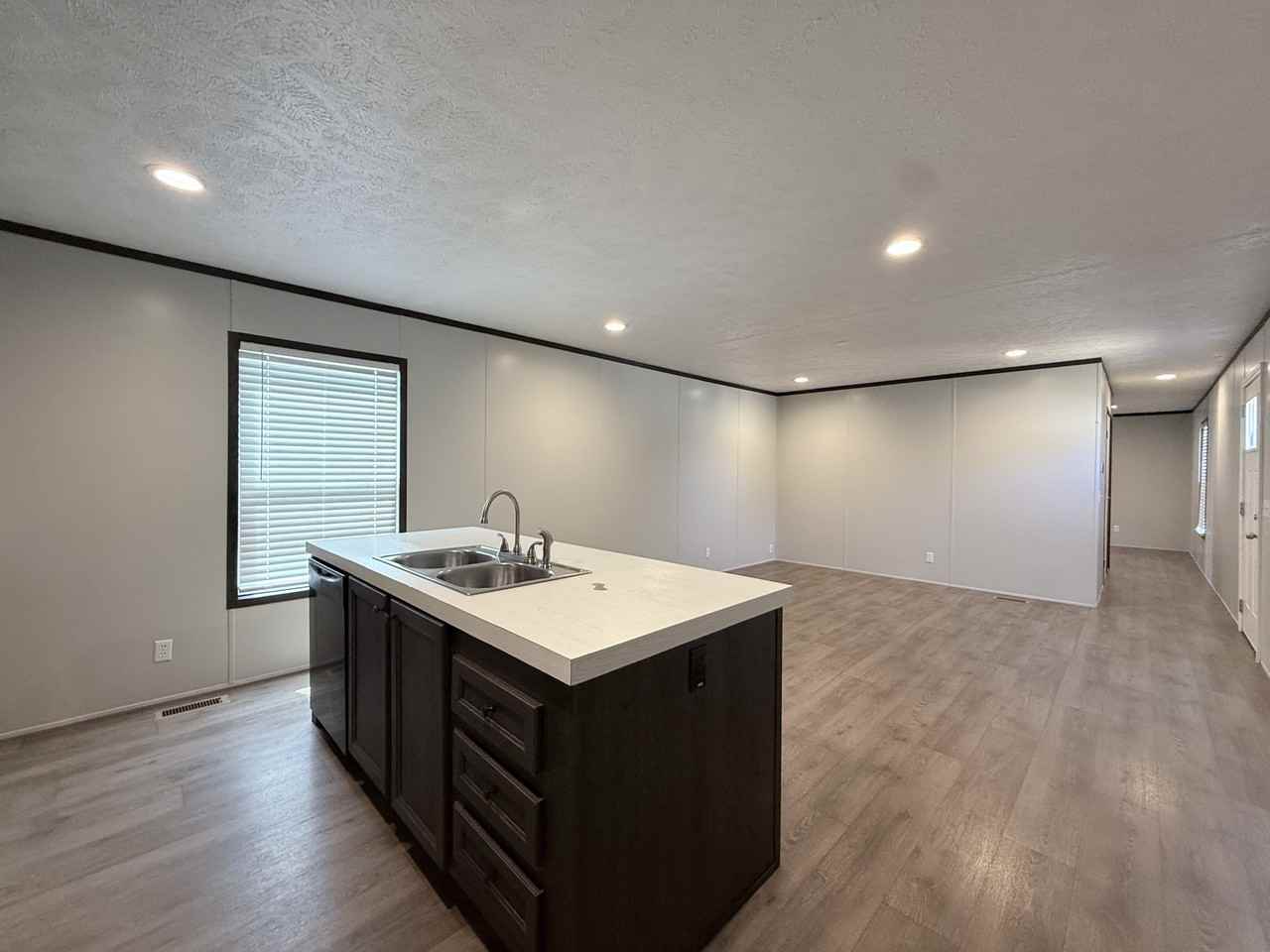 135 Prairie Dr - Photo 5 of 33