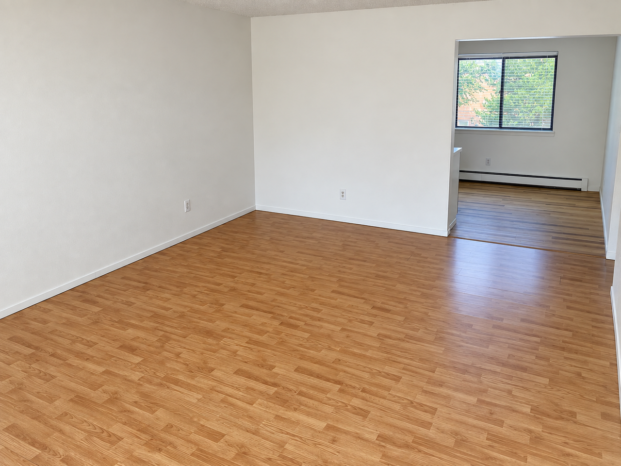 910 Iowa Ave. - Photo 2 of 10