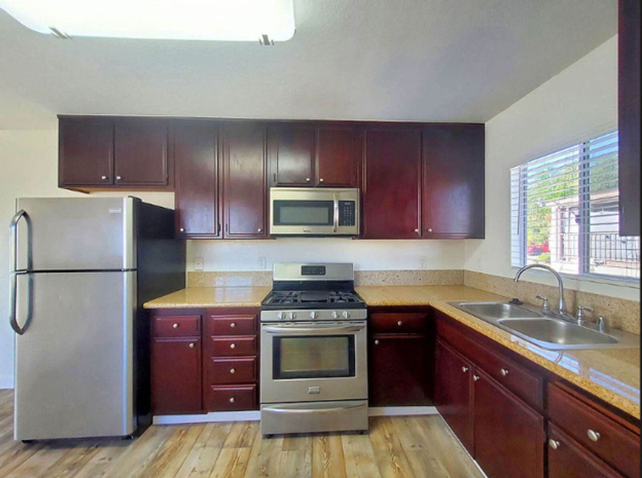 Hillside Villas - Photo 3 of 4