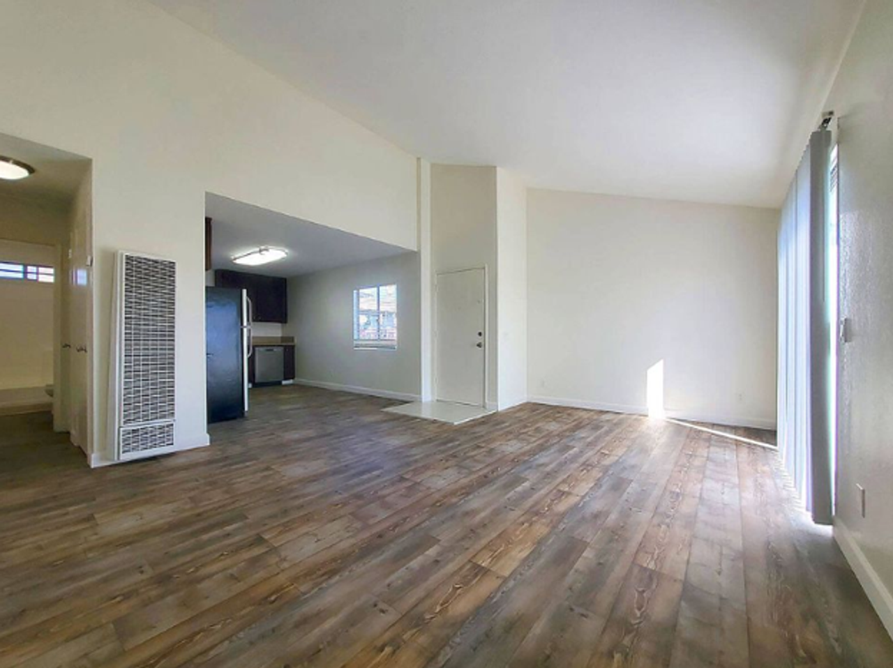 Hillside Villas - Photo 4 of 4