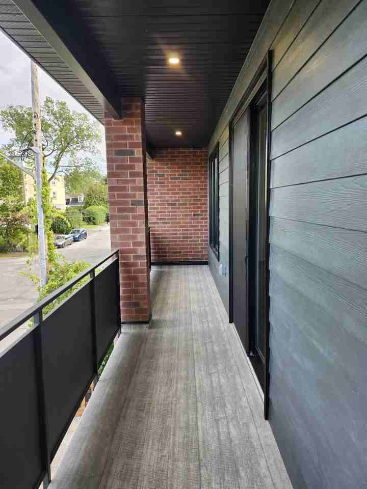 396 Marguerite Avenue - Photo 6 of 7
