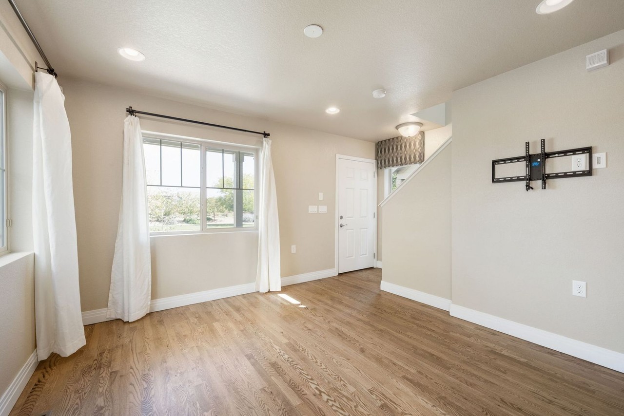 2590 Trio Falls Dr - Photo 6 of 17