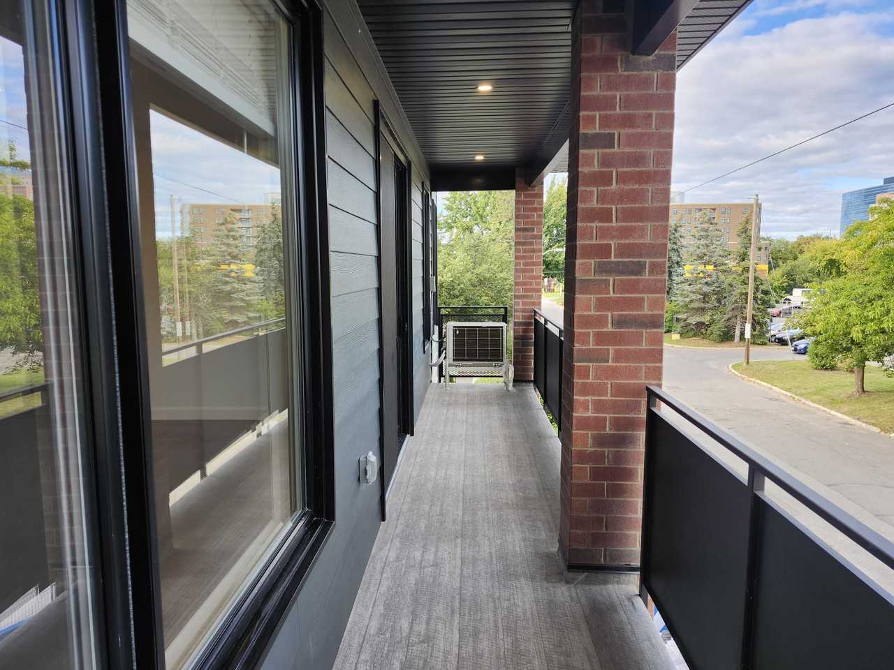 396 Marguerite Avenue - Photo 7 of 7