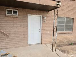 featured image of 1540 Arizona Dr