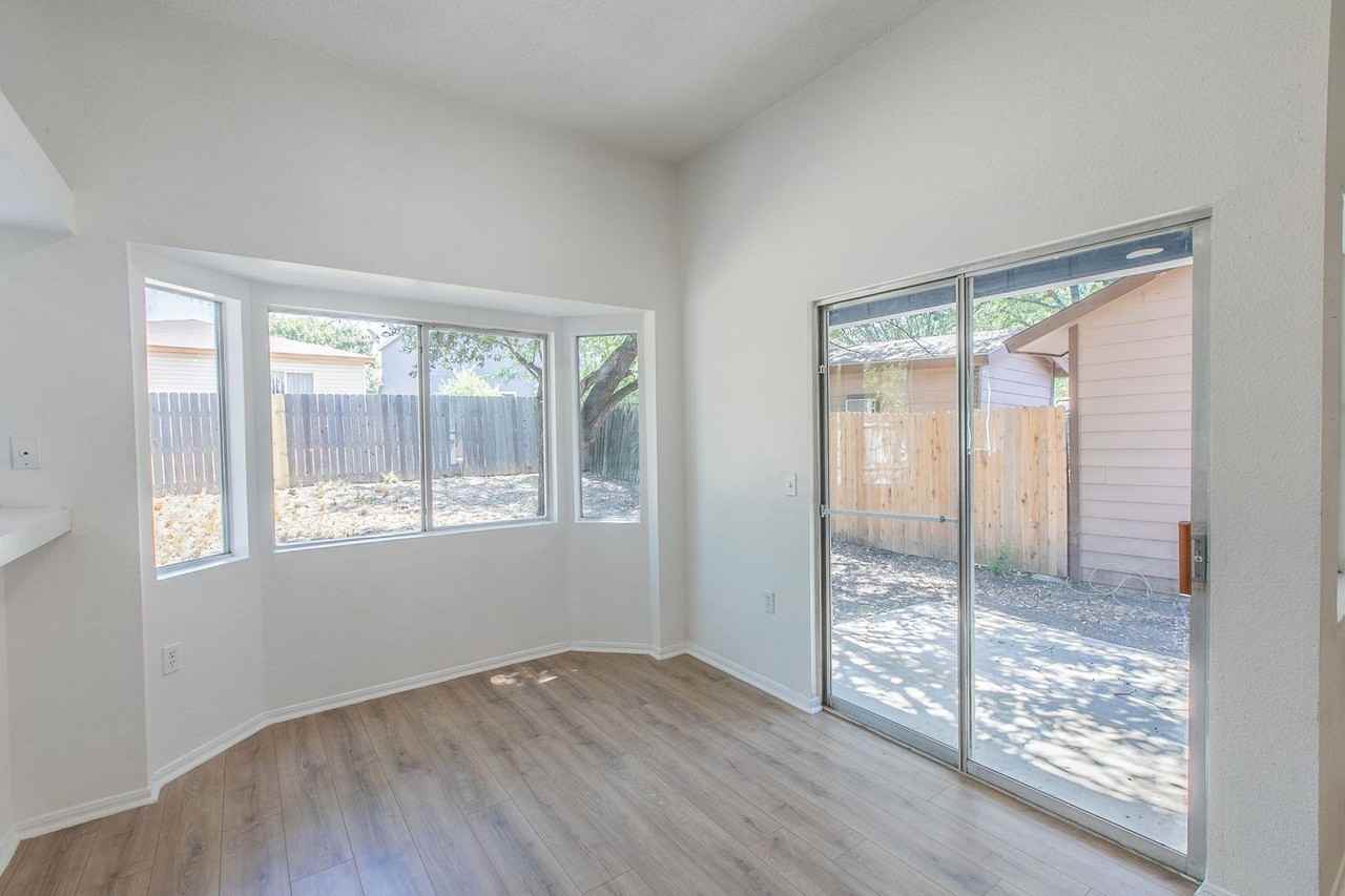 3662 Candlehead Ln - Photo 7 of 26