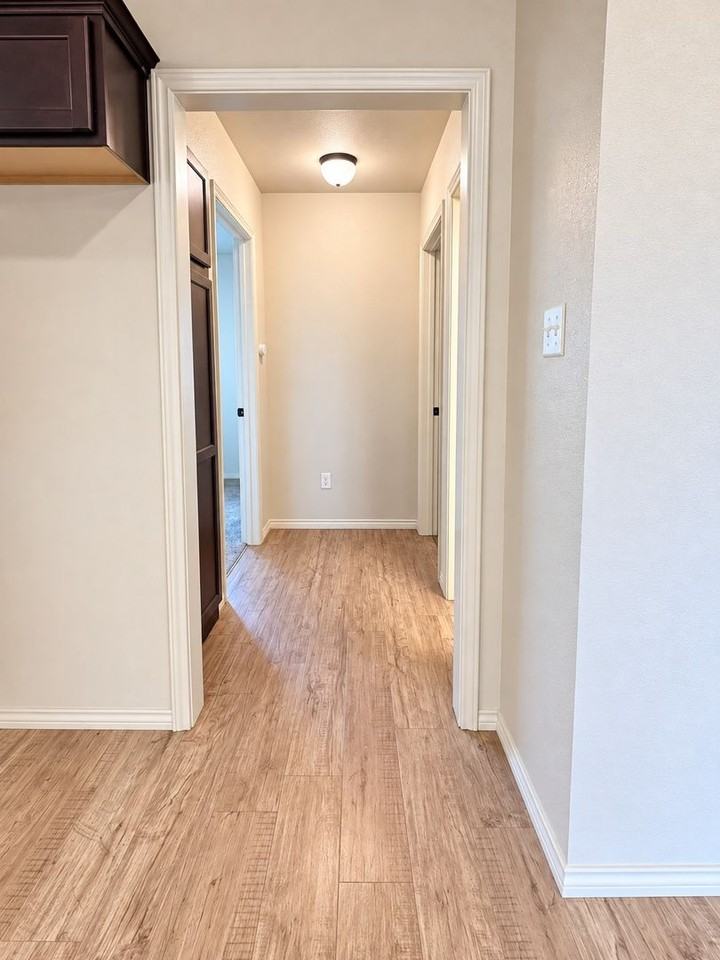 3205 113th St - Photo 6 of 14